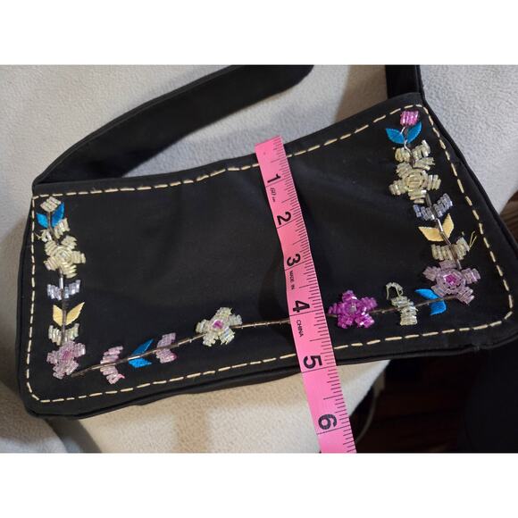 Vtg Y2K Embroidered Beaded PVC Arm Purse Floral Tulip - Picture 12 of 14